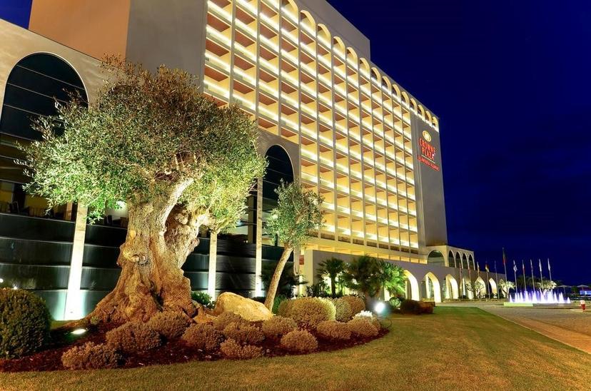 Crowne Plaza Vilamoura Golf Holidays