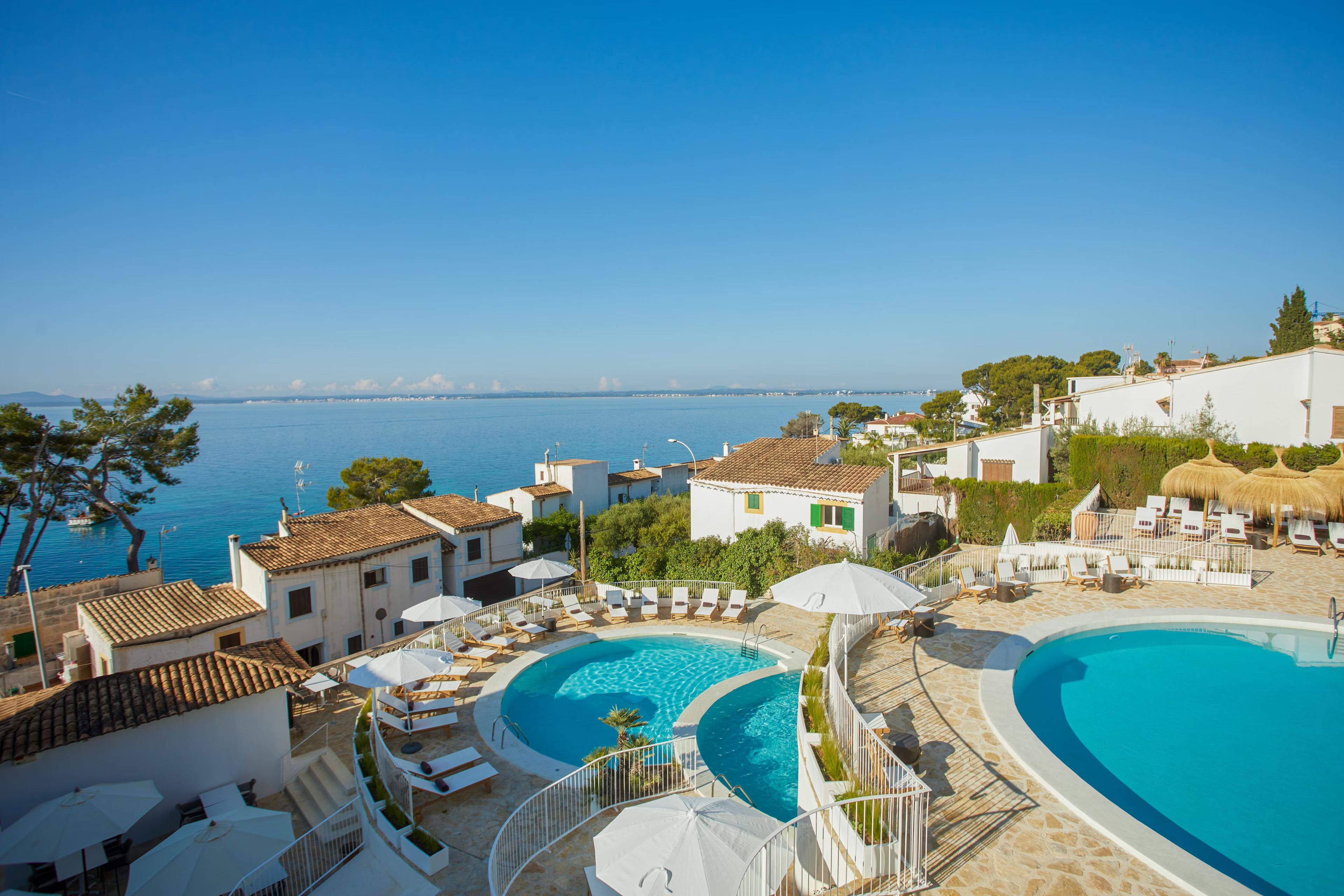 Overhead view of the Inmood Aucanada Hotel