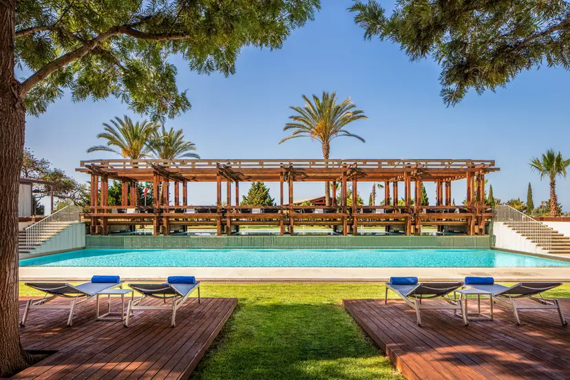 Victoria Golf Resort & Spa