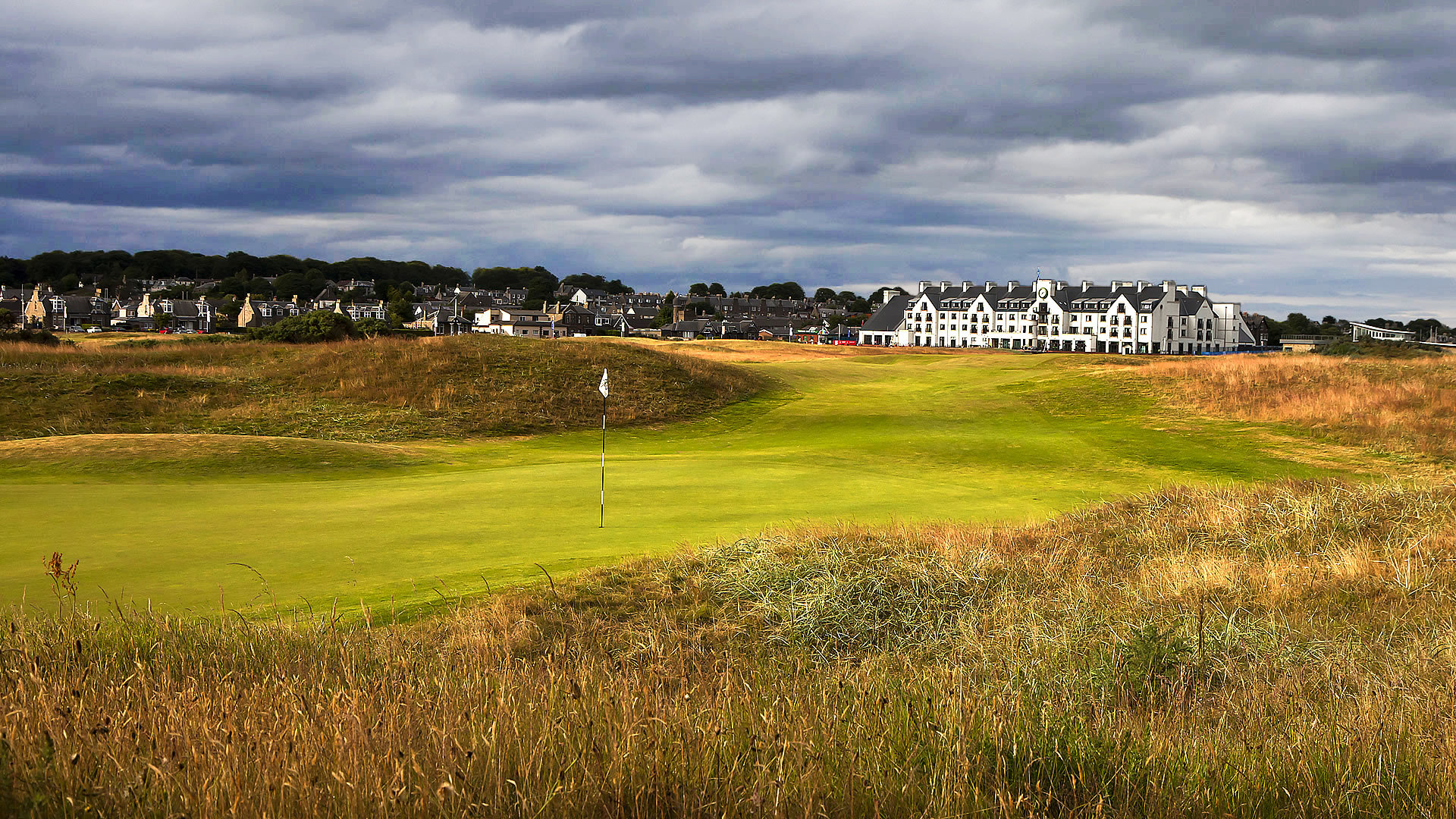 best month to golf in scotland